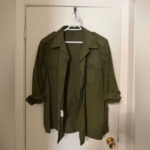 Vintage army - Olive Green Button-Up Shirt